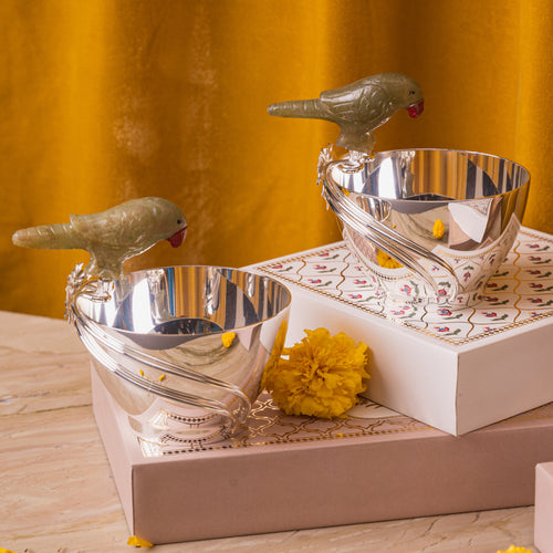 handcrafted silver plated nut bowls with parrots made in resin 